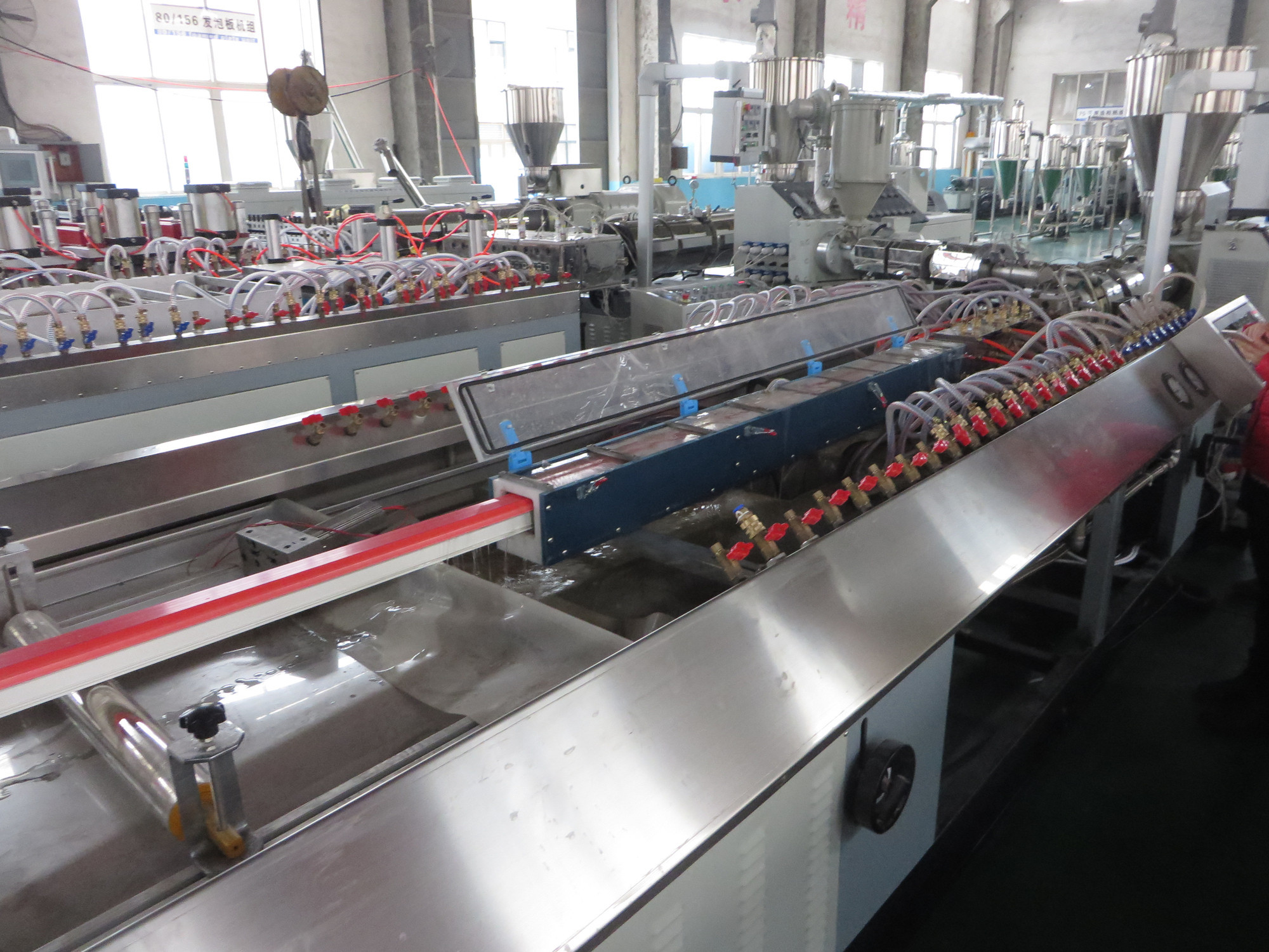 Plastic Pvc Profile Extrusion Machine For Window Door Frame Plastic Extrusion Lines