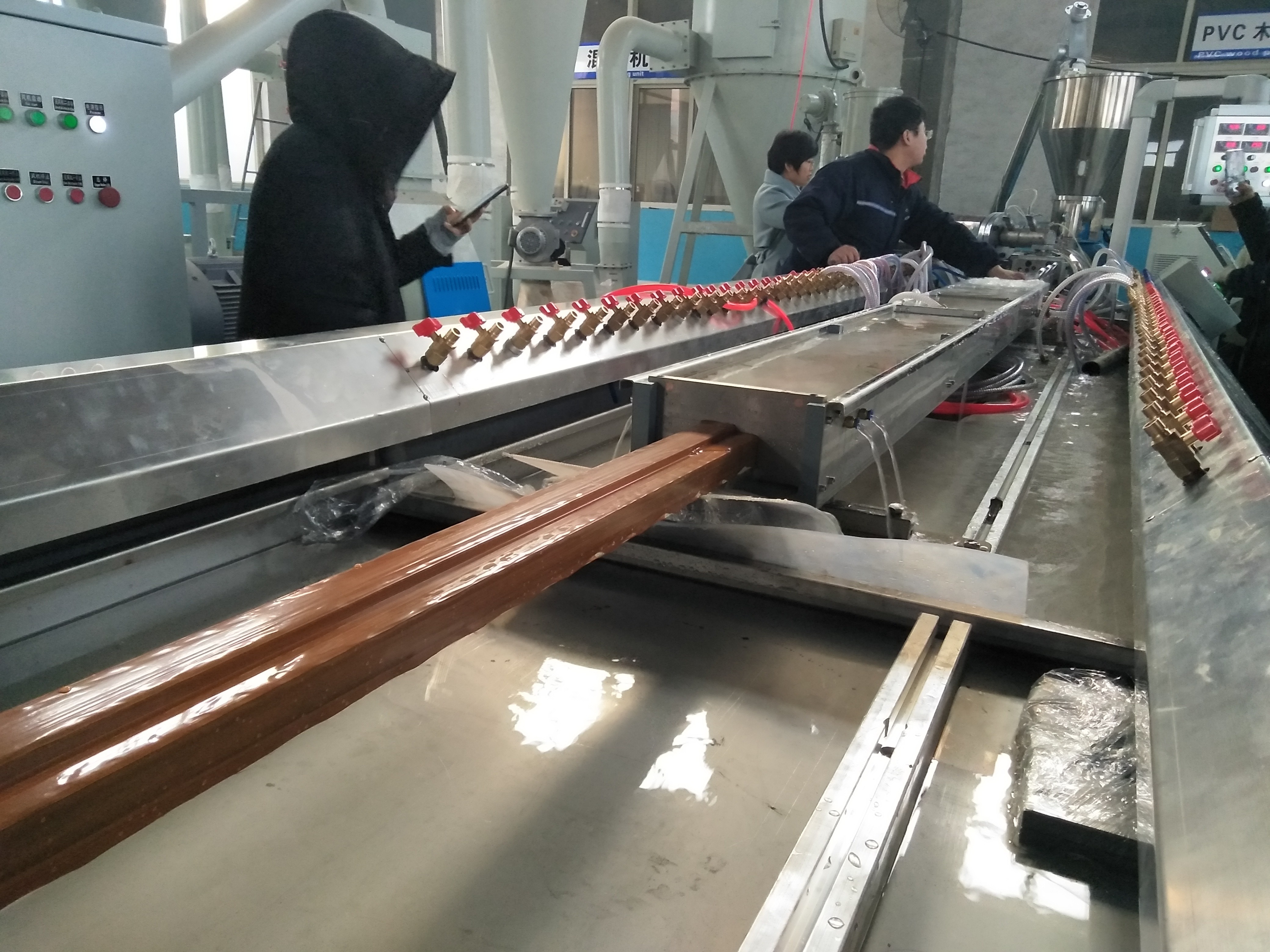 PVC WPC Door Frame Making Machine Wood Plastic Composite 37kw Motor